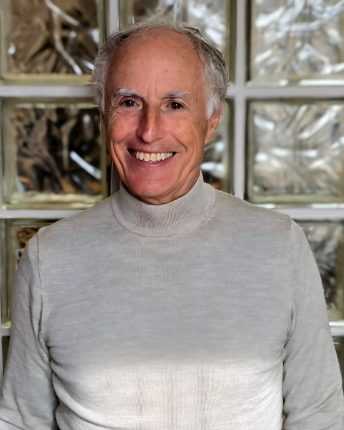 Dr. Robert BENHAMOU