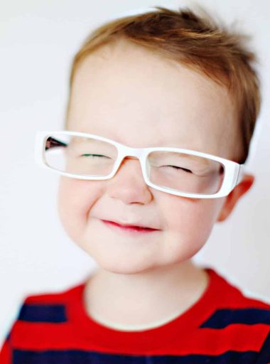 white-glasses-2021-08-31-07-10-56-utc.jpg